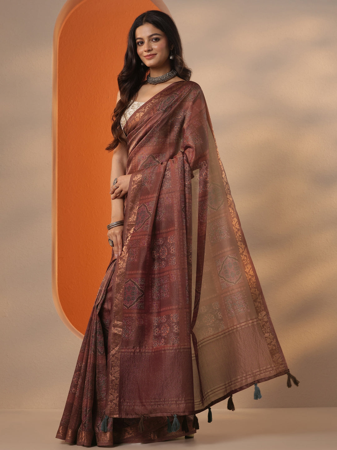 Brown Printed Chinon Saree With Unstitched Blouse Piece