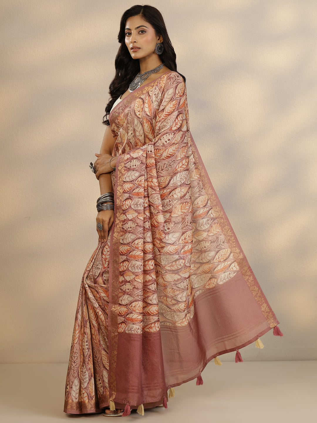 Mauve Printed Chinon Saree With Unstitched Blouse Piece