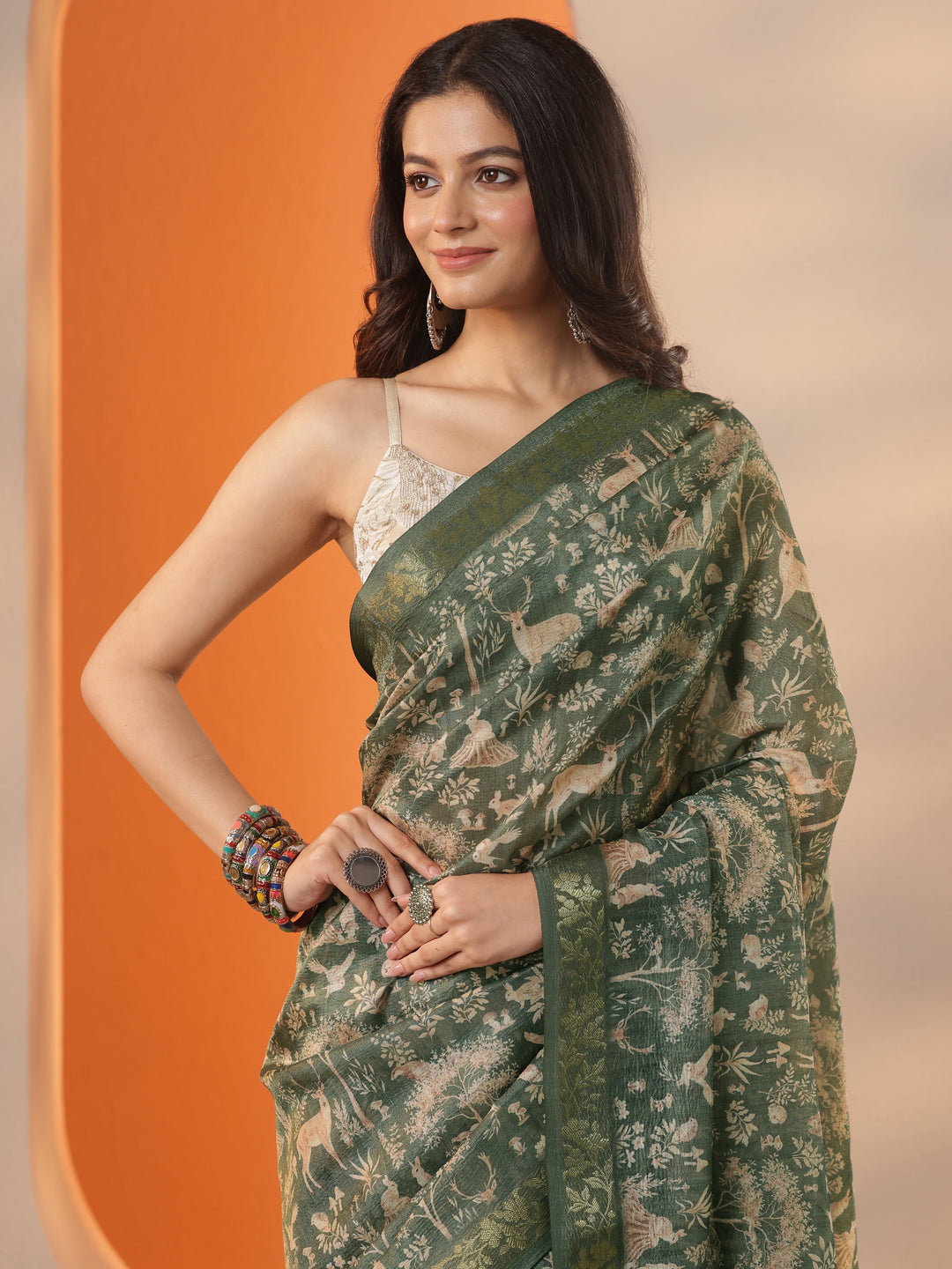 Green Tribal Printed Chinon Saree With Unstitched Blouse Piece