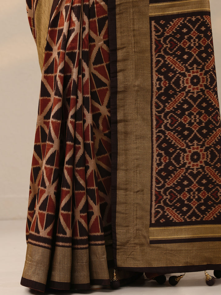Red Printed Silk Blend Saree With Unstitched Blouse Piece