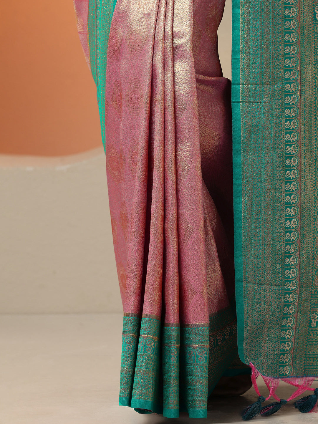 Pink Woven Design Silk Blend Saree With Unstitched Blouse Picece