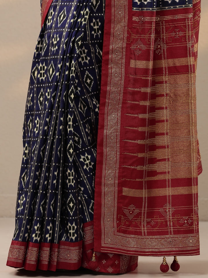 Navy Blue Printed Silk Blend Saree With Unstitched Blouse Piece