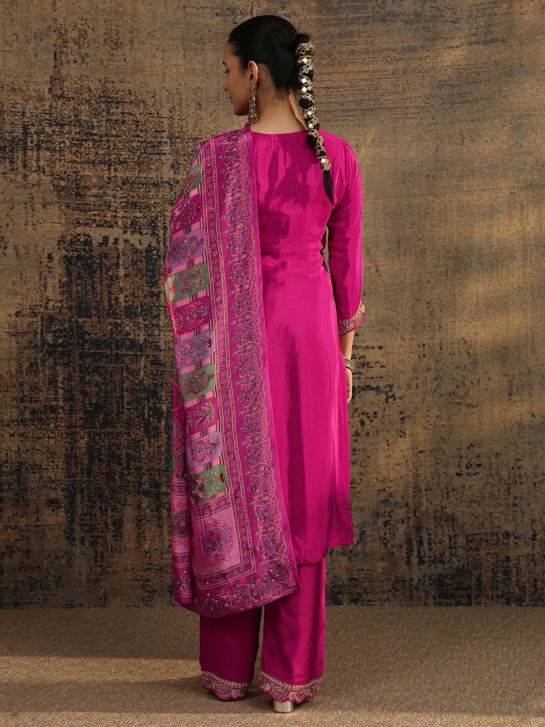 Libas Art Pink Embroidered Crepe Straight Suit Set With Dupatta