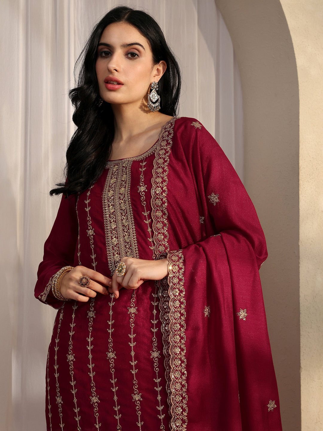 Red Embroidered Silk Blend Straight Suit Set With Dupatta
