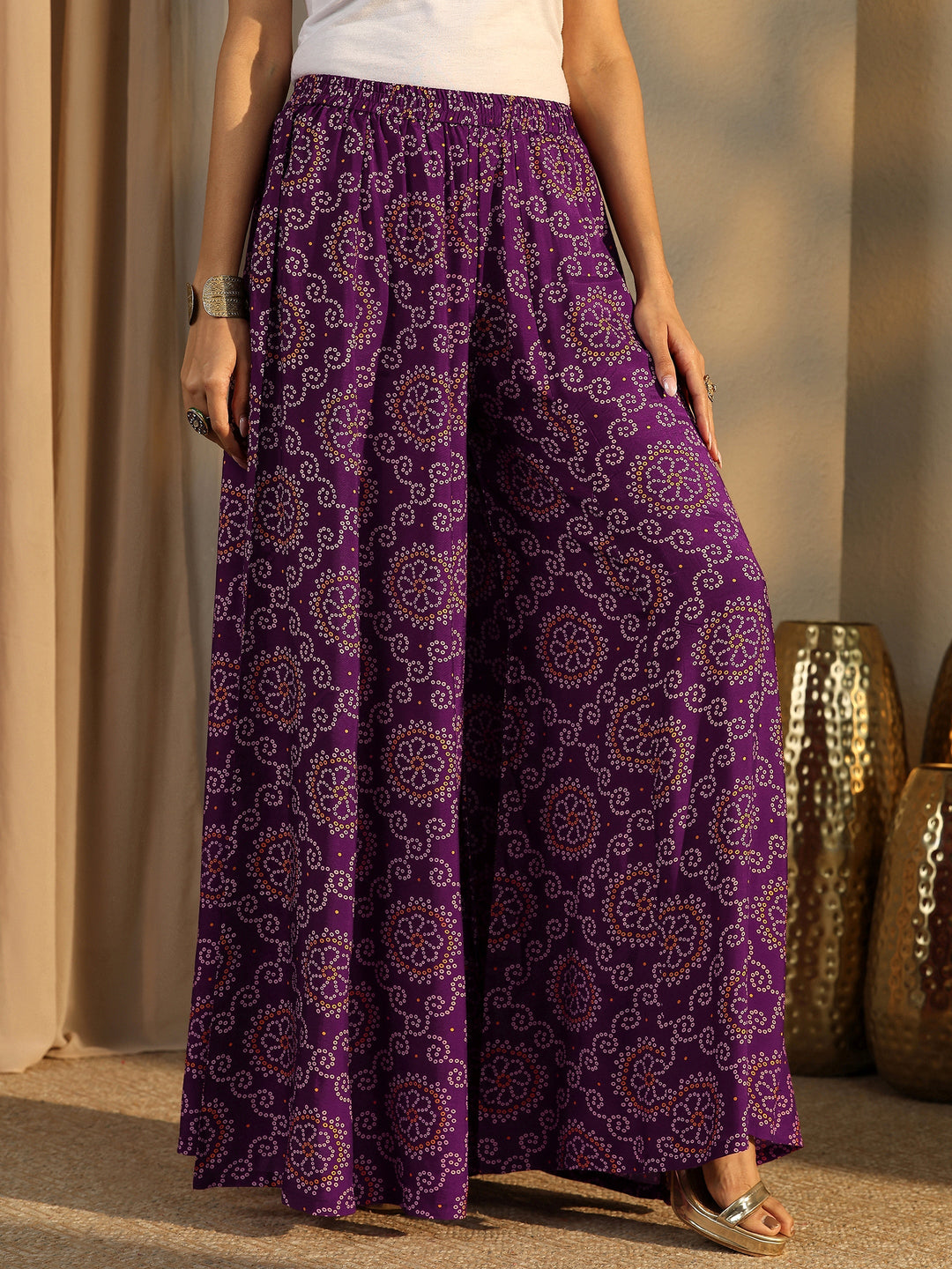 Purple Bandhani Printed Silk Blend Straight Suit Set With Dupatta