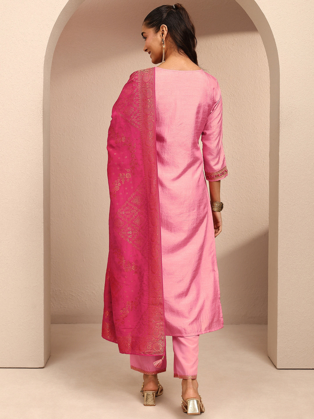 Pink Embroidered Silk Blend Straight Suit Set With Dupatta