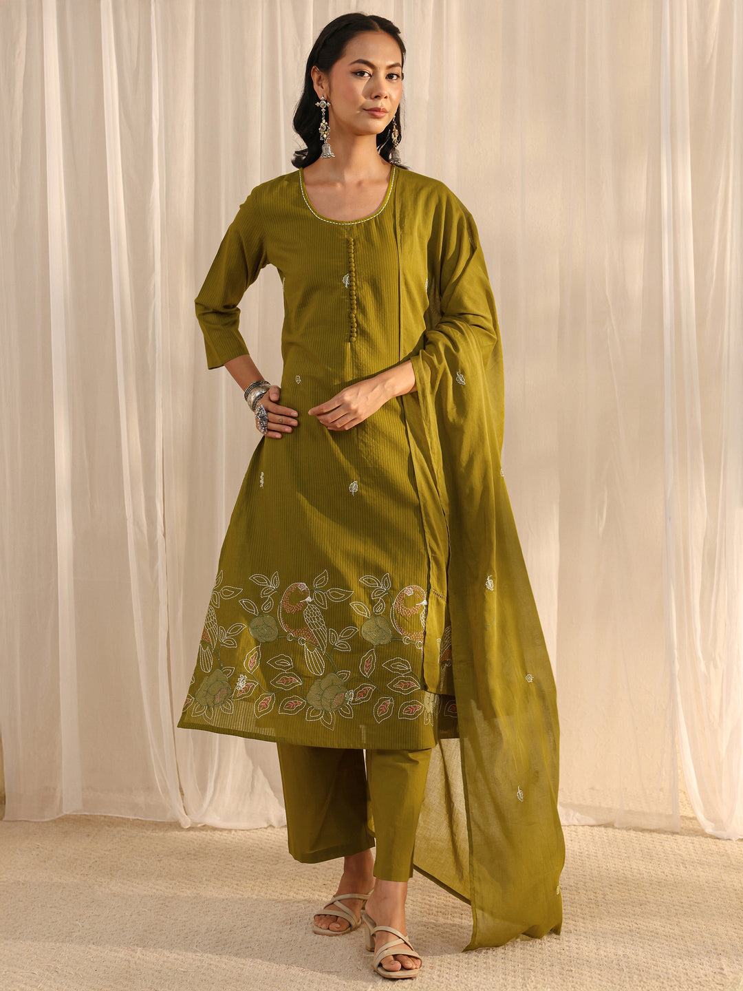 Green Embroidered Cotton Straight Suit Set With Dupatta