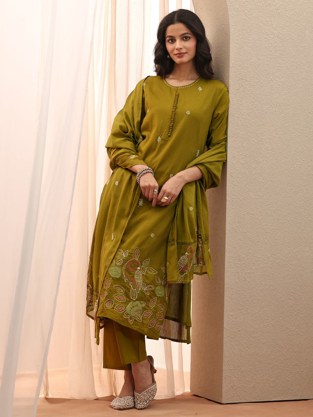 Green Embroidered Cotton Straight Suit Set With Dupatta