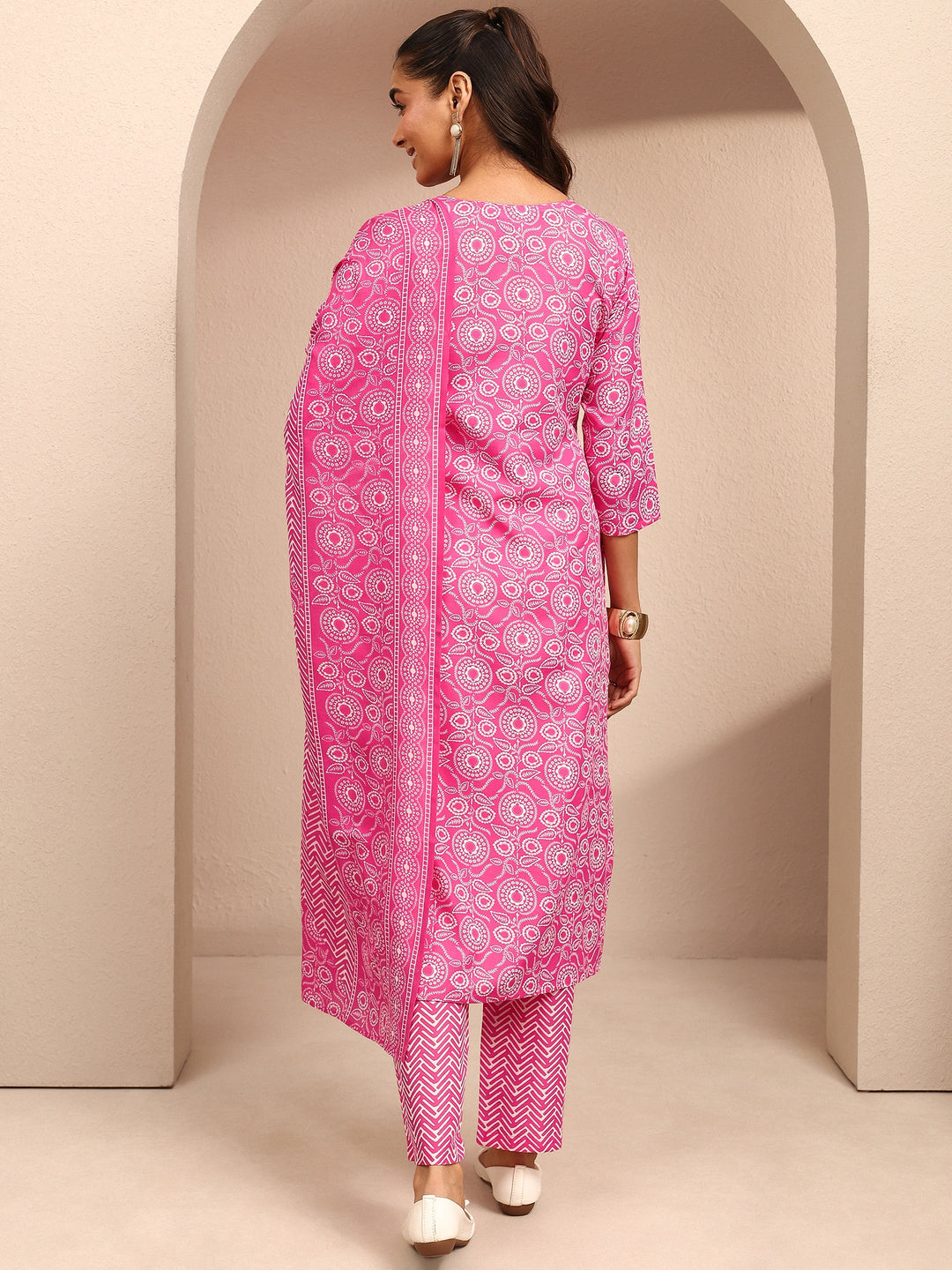 Pink Printed Cotton Blend Straight Suit Set With Dupatta