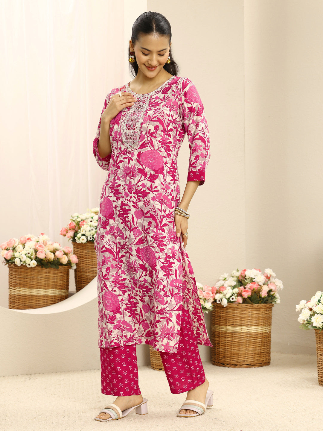 Pink Ethnic Motif Printed Cotton Blend Straight Suit Set With Dupatta