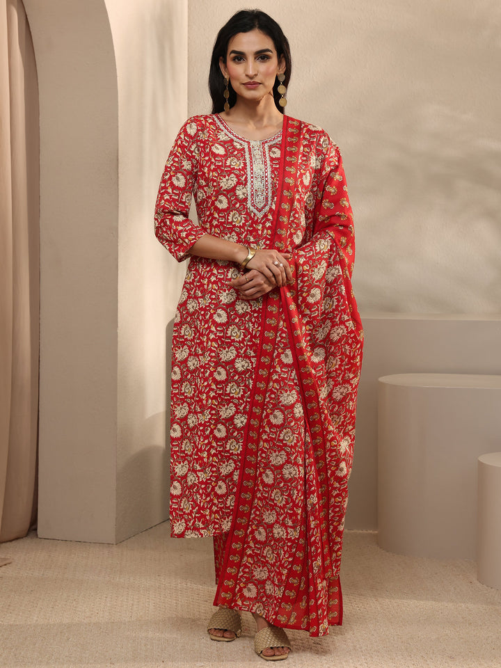 Pink Printed cotton blend Straight Suit Set With Dupatta
