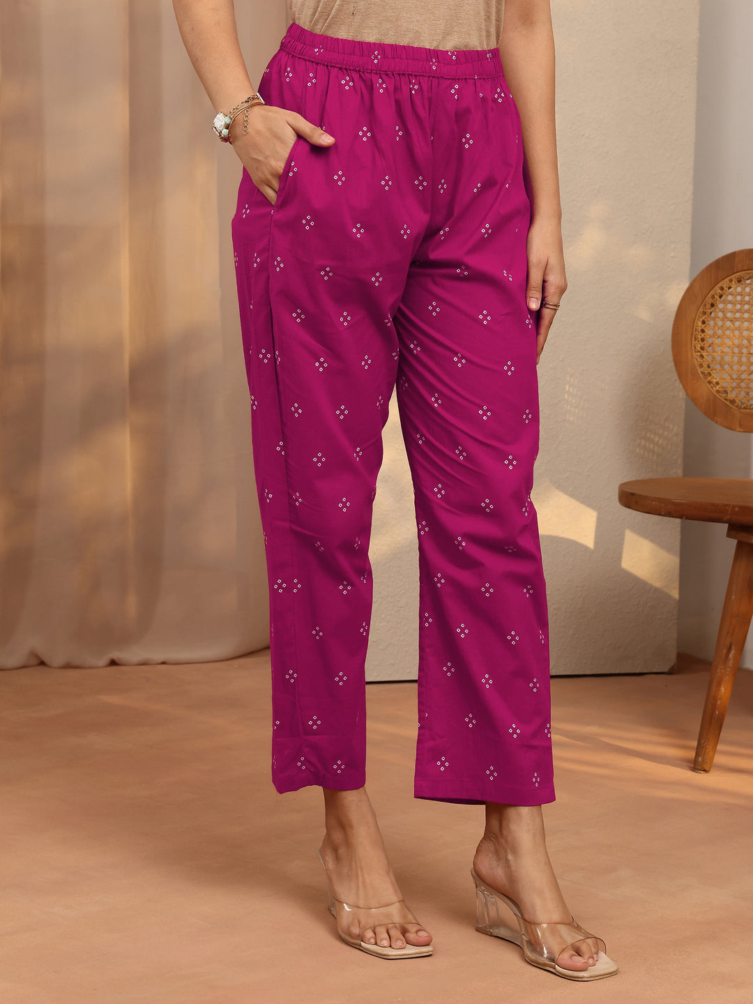 Pink Bandhani Printed Cotton Suit Set With Dupatta