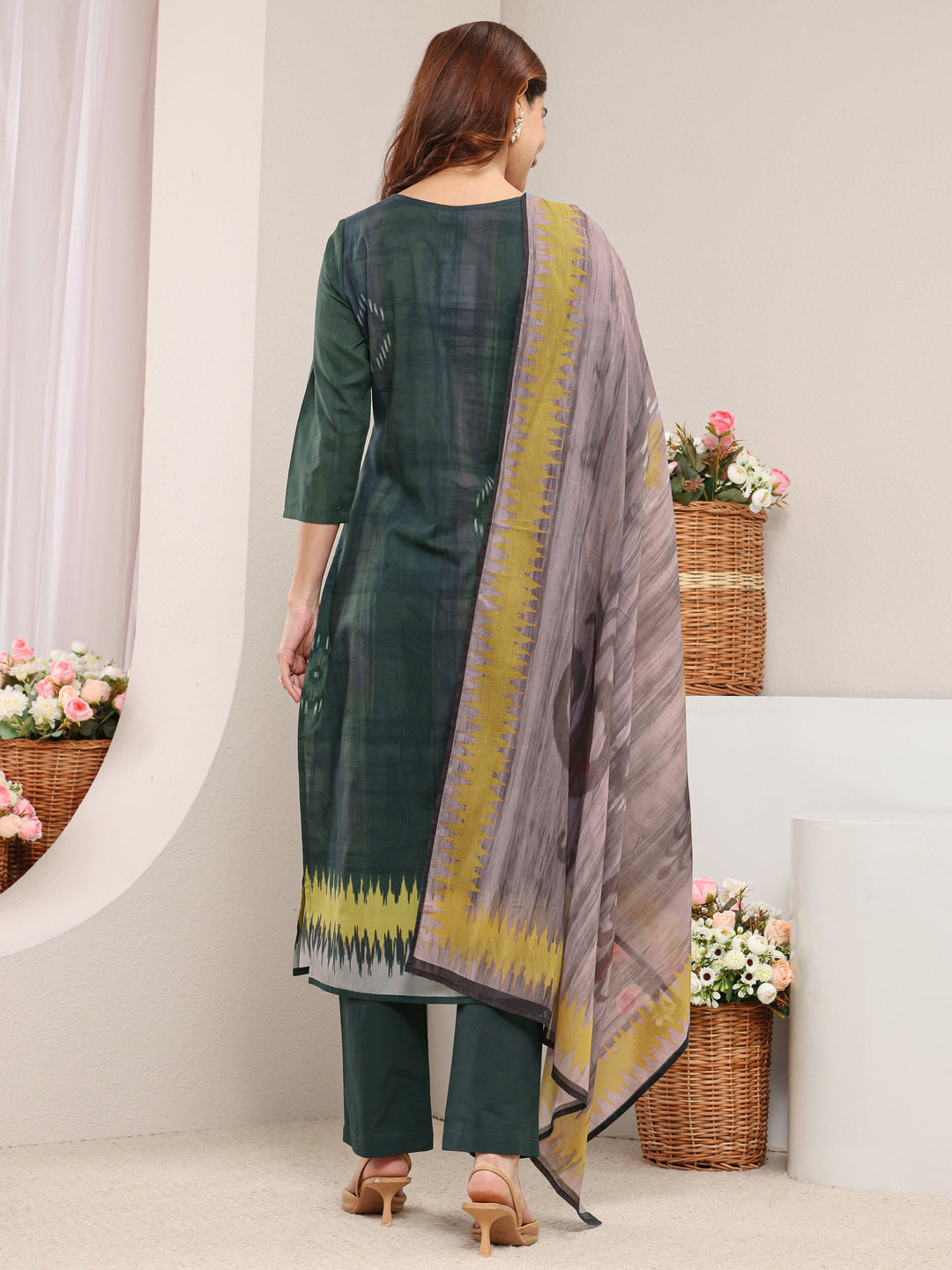Green Ethnic Printed Cotton Blend Straight Suit Set with Dupatta