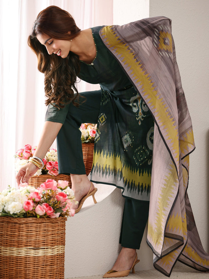 Green Ethnic Printed Cotton Blend Straight Suit Set with Dupatta