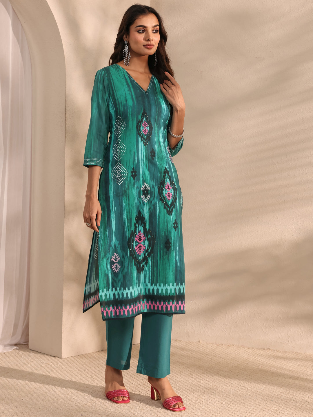 Green Abstract Printed Cotton Blend Straight Suit Set With Dupatta