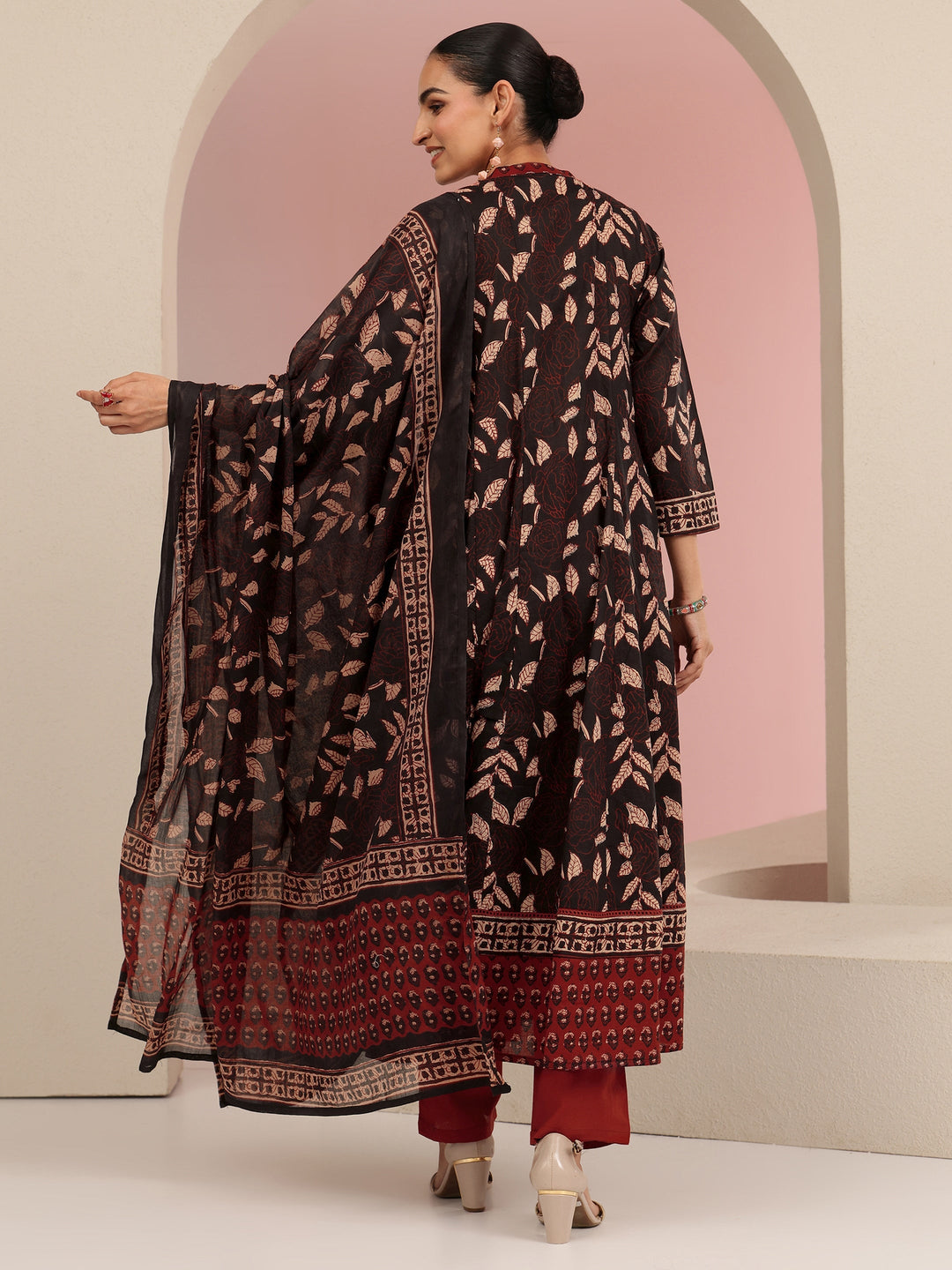 Libas Black Leaf Printed Anarkali Cotton Suit Set
