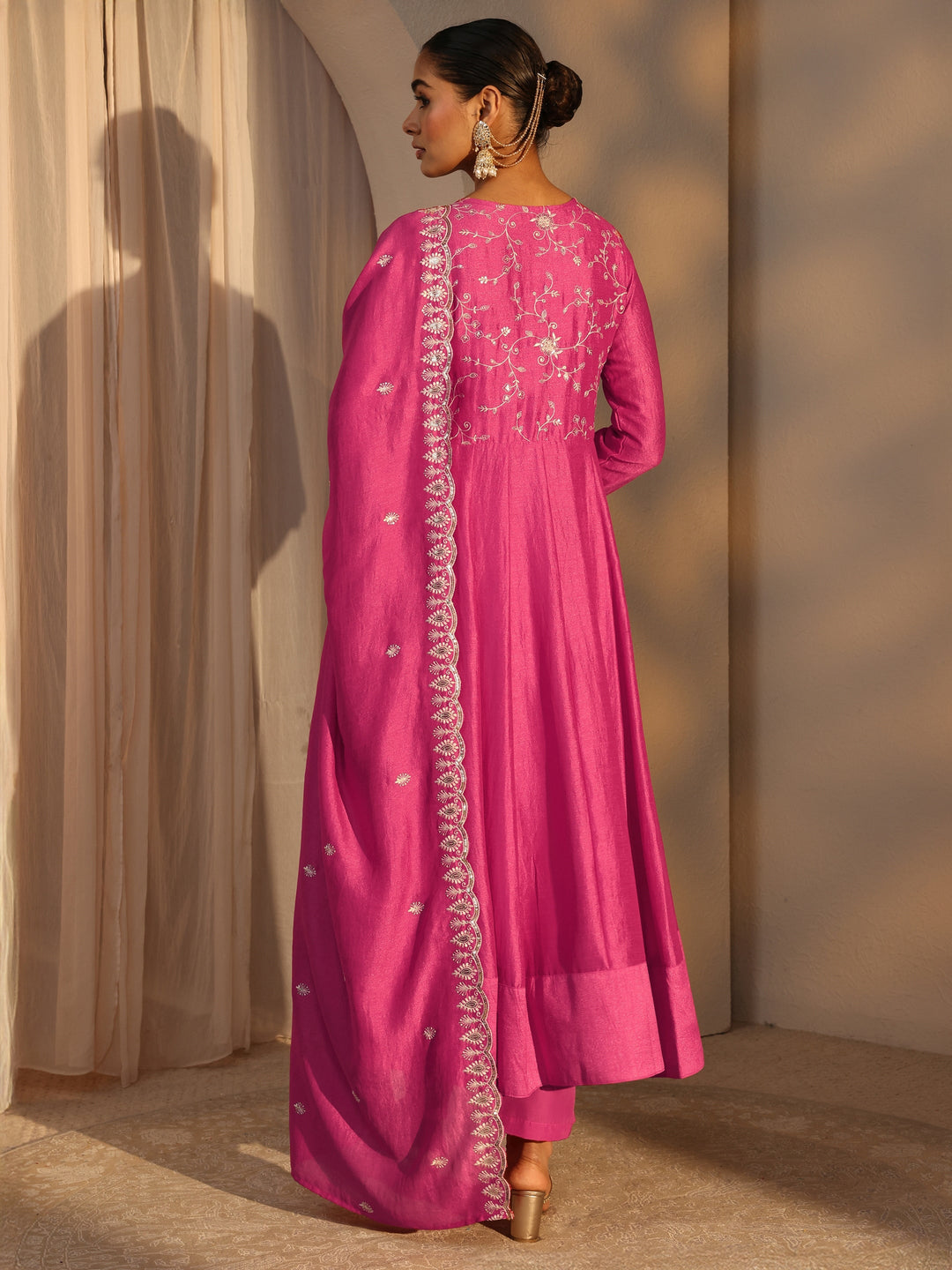 Pink Floral Embroidered Silk Blend Straight Suit Set With Dupatta