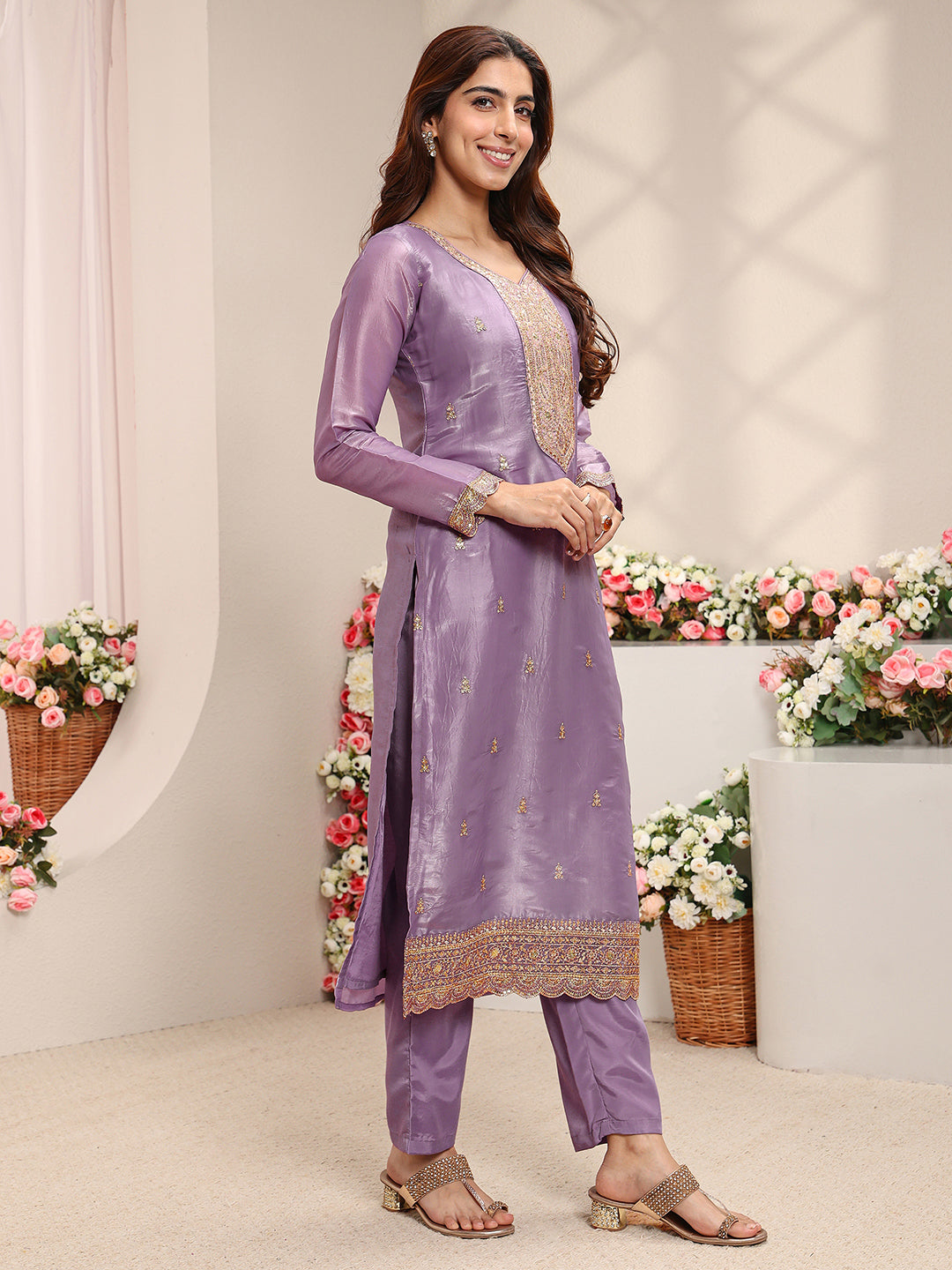 Lavender Ethnic Embroidered Organza Straight Suit Set With Dupatta