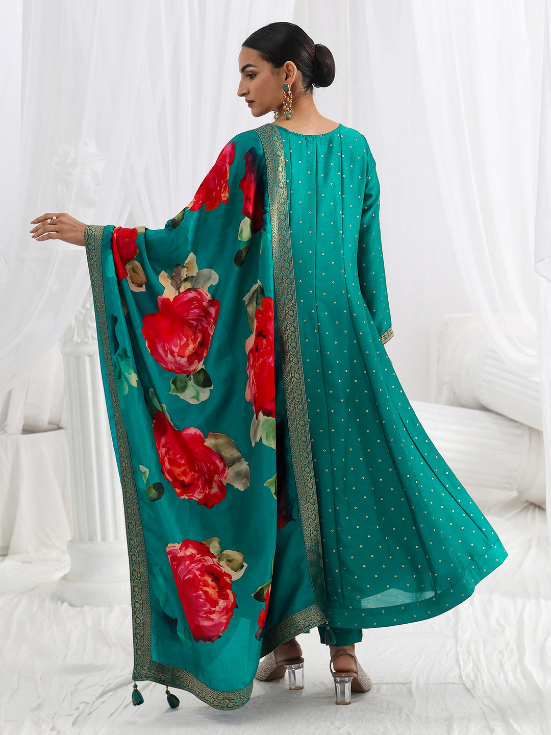 Green Embroidered Silk Blend A-Line Suit Set With Dupatta