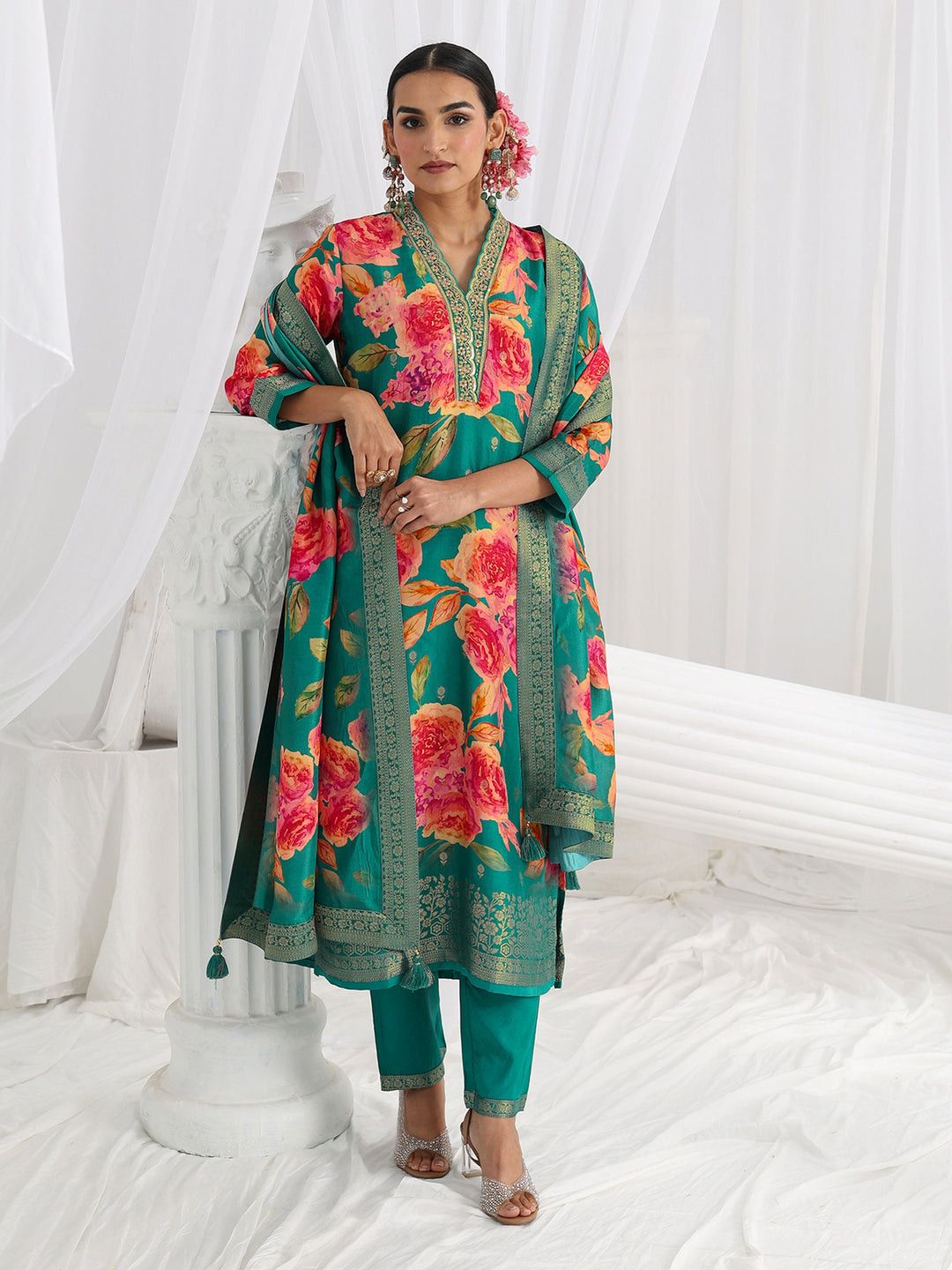 Green Printed Silk Blend Straight Suit Set With Dupatta