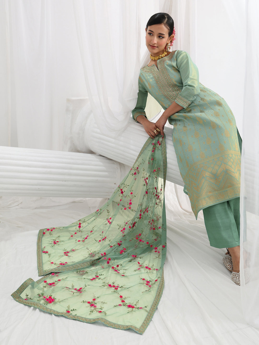 Sea Green Embroidered Silk Blend Straight Suit Set With Dupatta