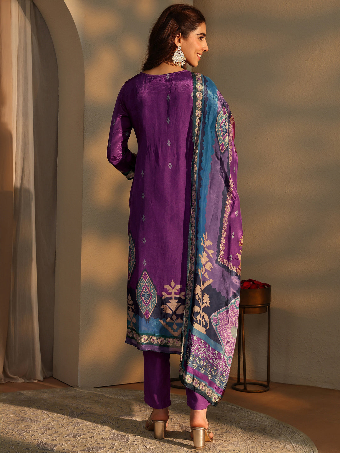 Pink Ethnic Motifs Printed Silk Crepe Straight Suit Set With Dupatta