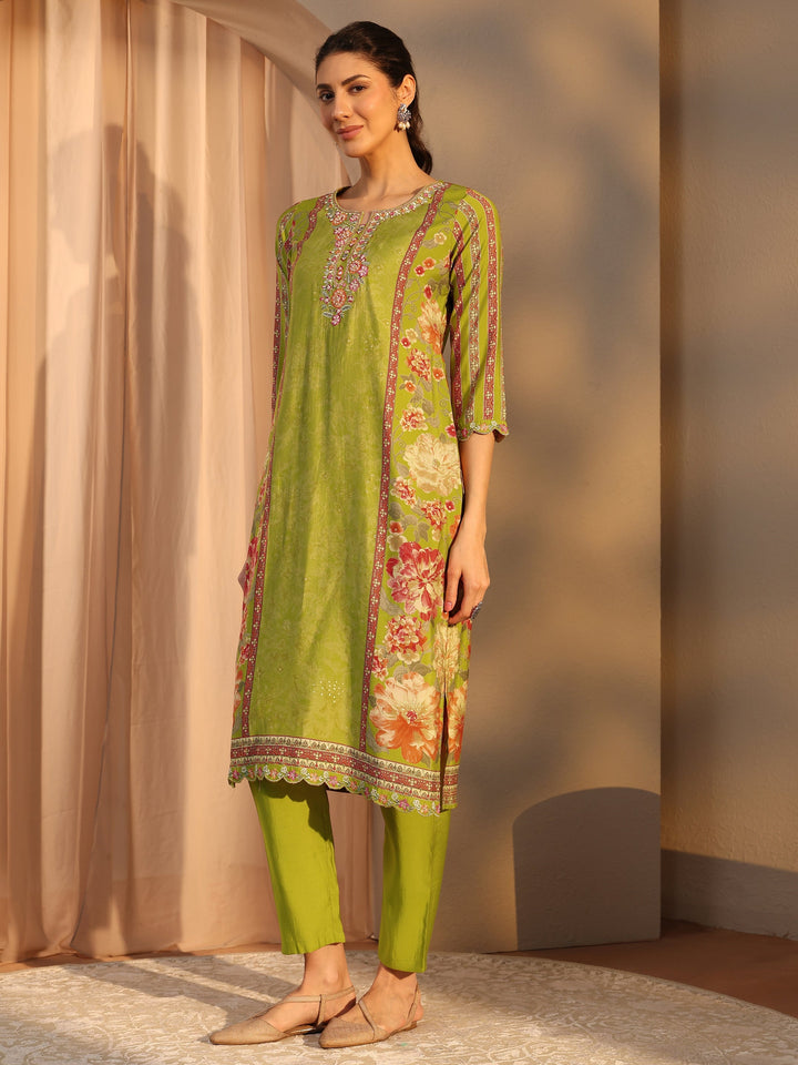 Green Floral Printed Crepe Straight Suit Set With Dupatta