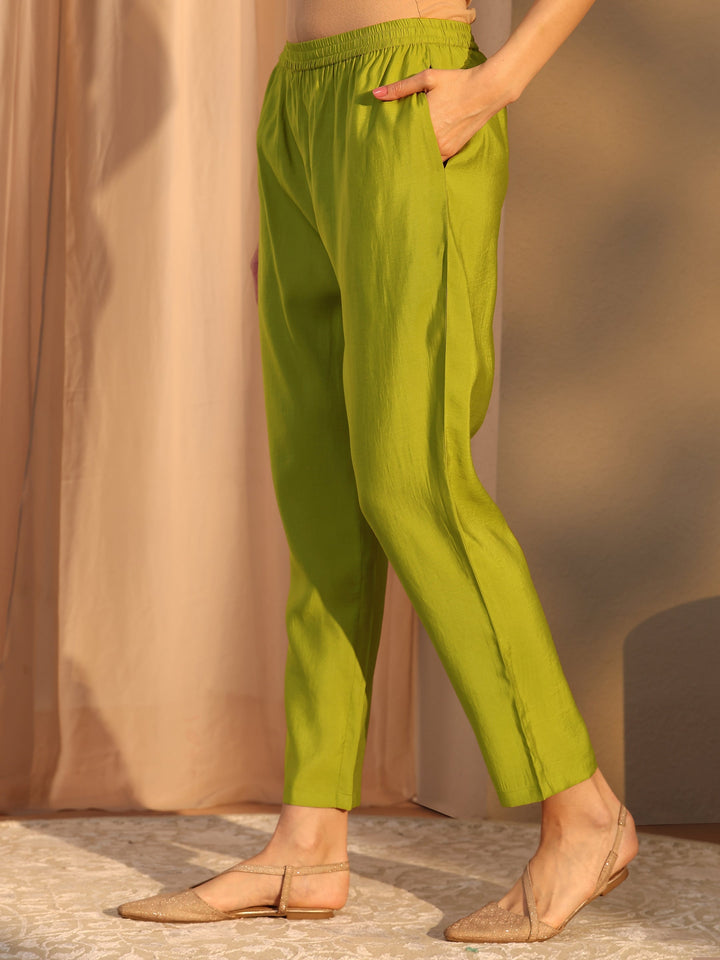 Green Floral Printed Crepe Straight Suit Set With Dupatta