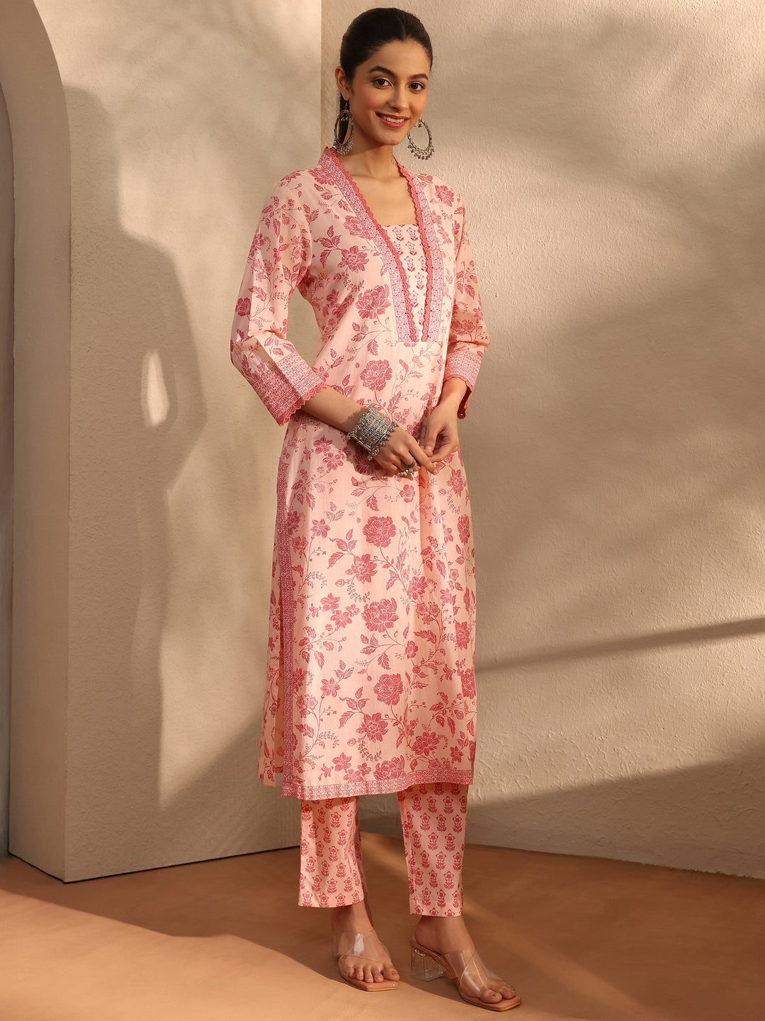 Peach Floral Printed Cotton Blend Straight Suit Set With Dupatta