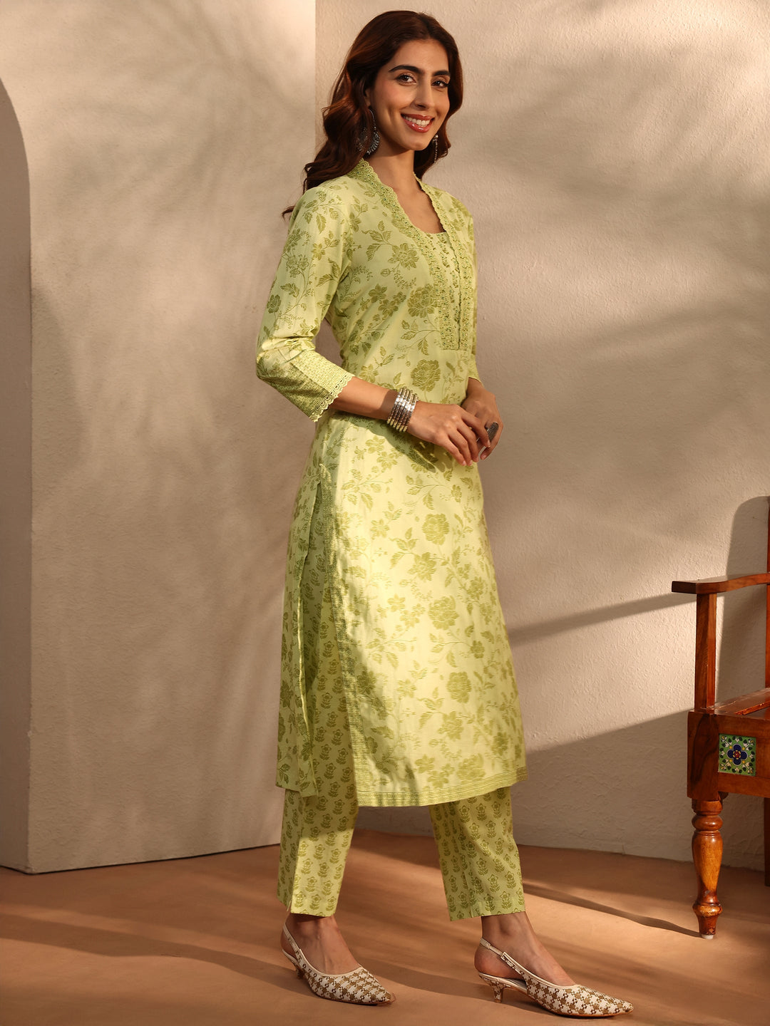 Green Floral Printed Cotton Blend Straight Suit Set With Dupatta