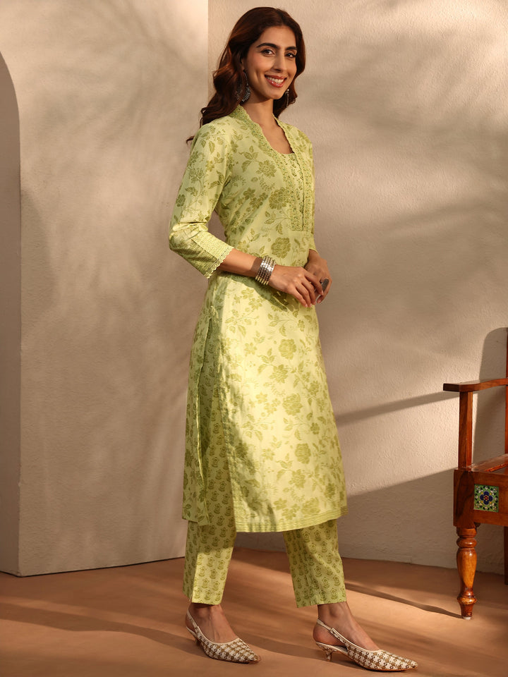 Green Floral Printed Cotton Blend Straight Suit Set With Dupatta