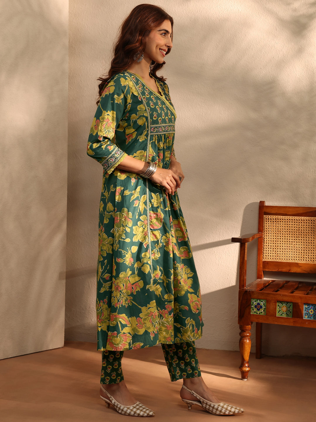 Green Floral Printed Cotton Blend A-Line Suit Set With Dupatta