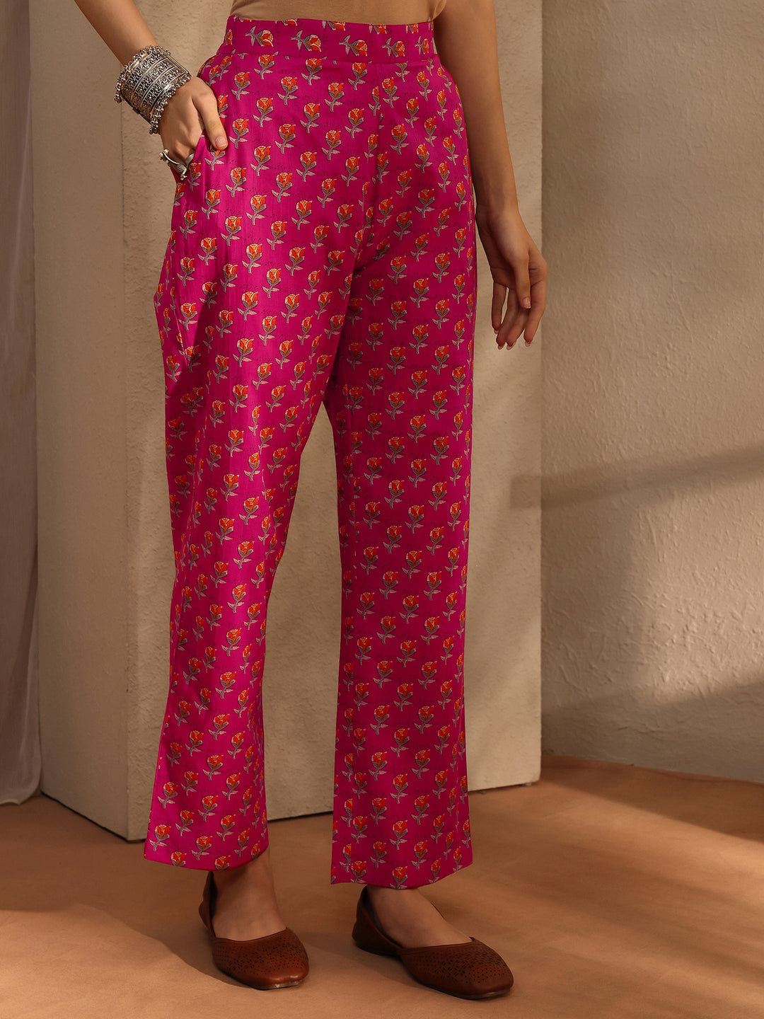 Pink Floral Printed Cotton Blend Straight Kurta Set