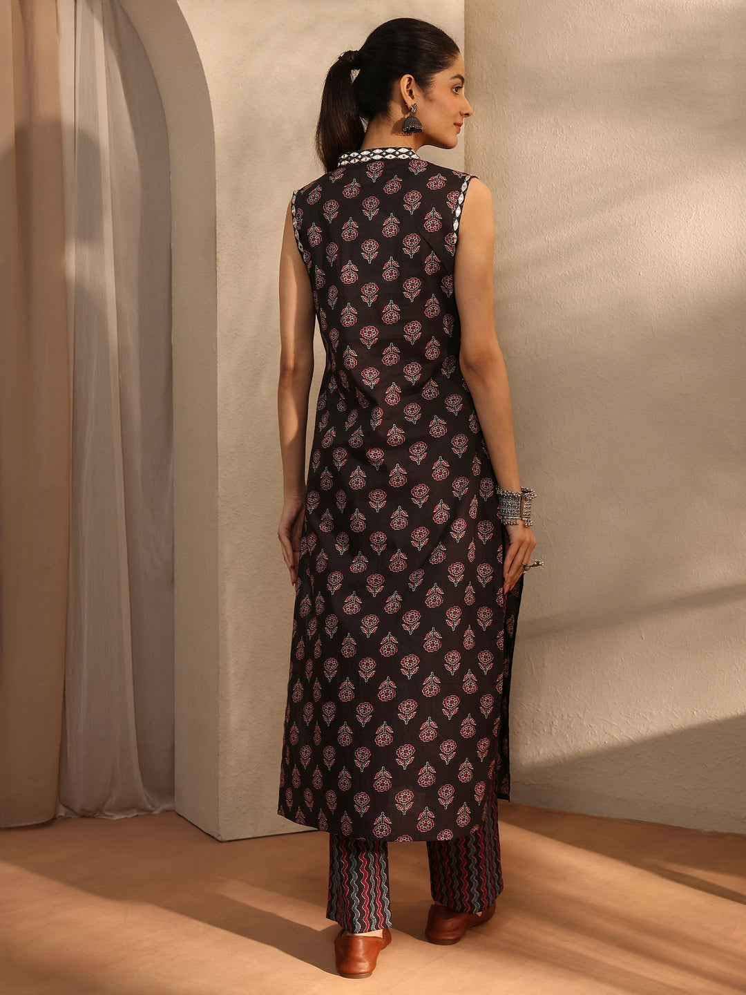 Black Floral Printed Cotton Blend Straight Kurta Set
