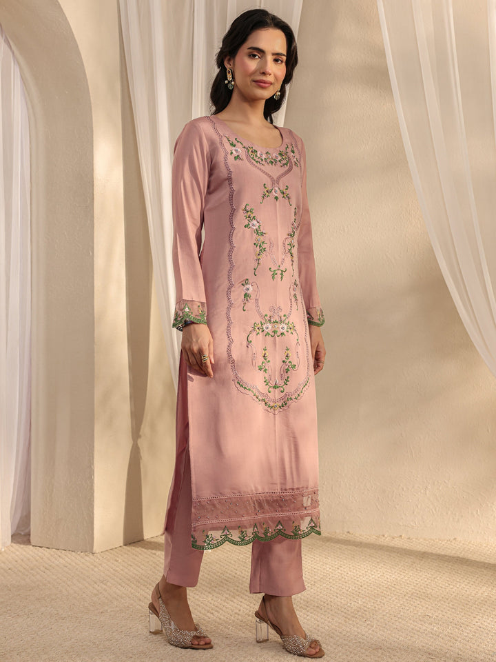Peach Floral Embroidered Silk Blend Straight Suit Set With Dupatta