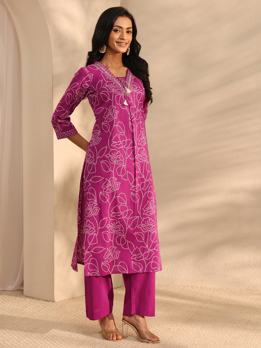 Pink Bandhani Printed Cotton Straight Suit Set With Dupatta