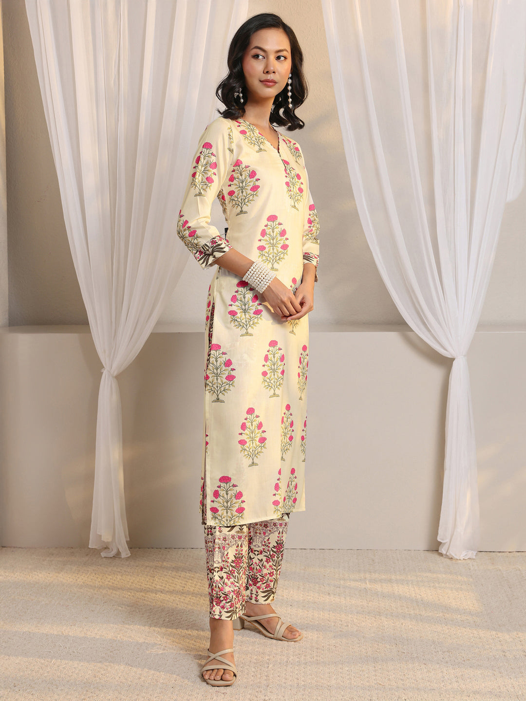 Off White Floral Printed Chanderi Silk Straight Suit Set With Dupatta