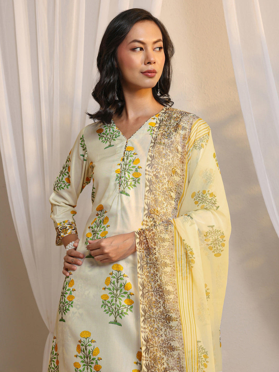 Off White Floral Printed Chanderi Silk Straight Suit Set With Dupatta