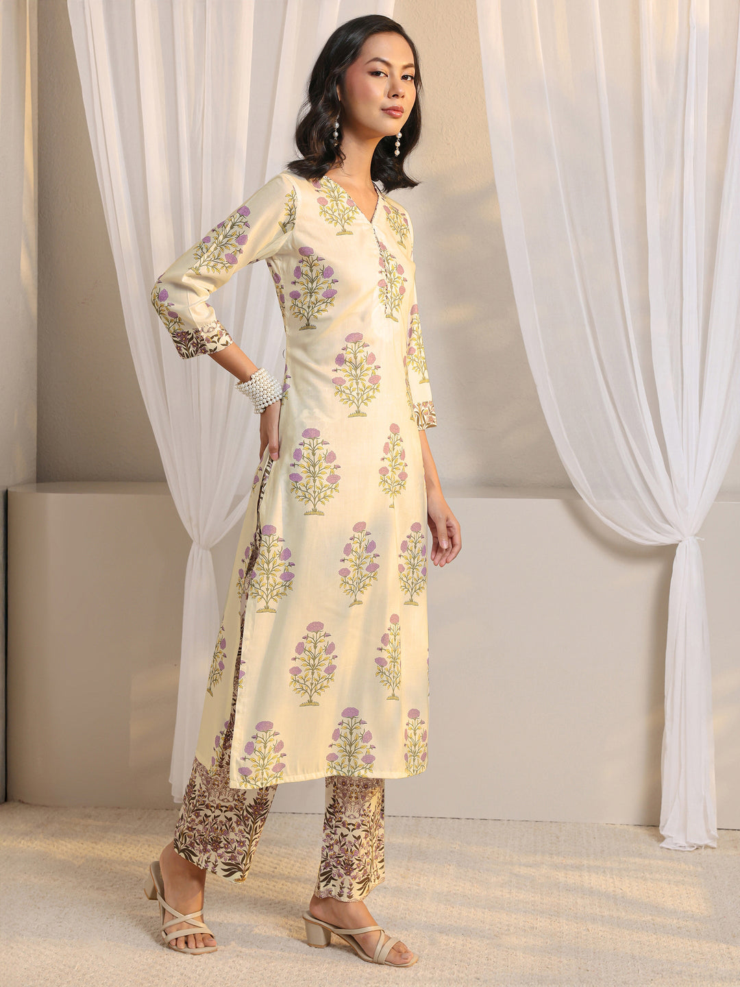 Off White Floral Printed Chanderi Silk Straight Suit Set With Dupatta