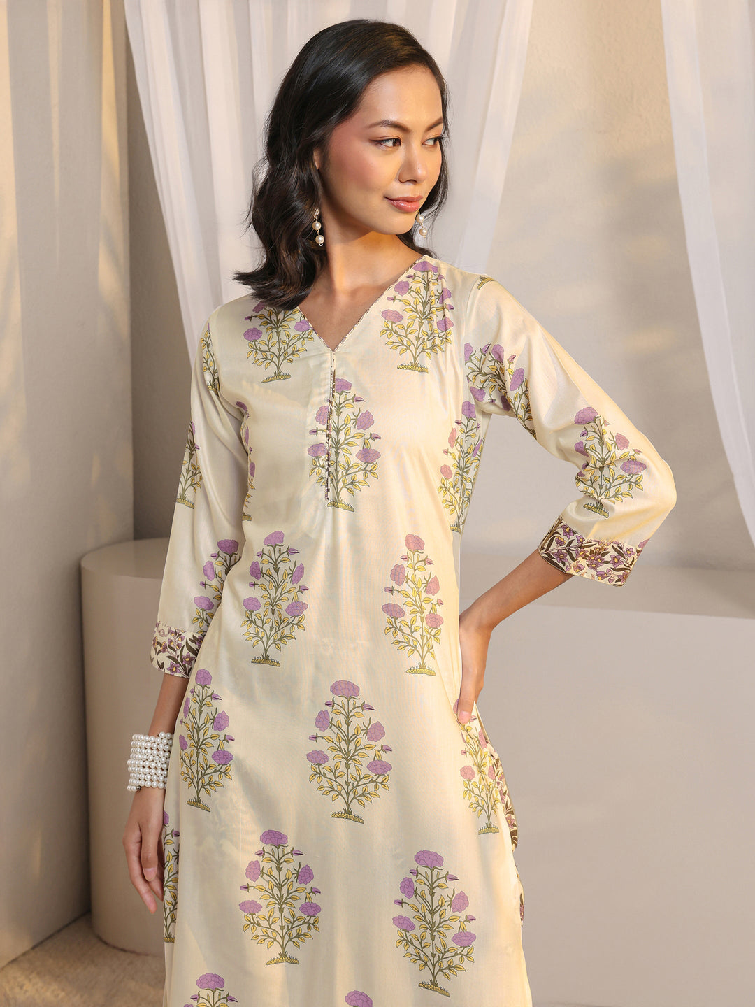 Off White Floral Printed Chanderi Silk Straight Suit Set With Dupatta