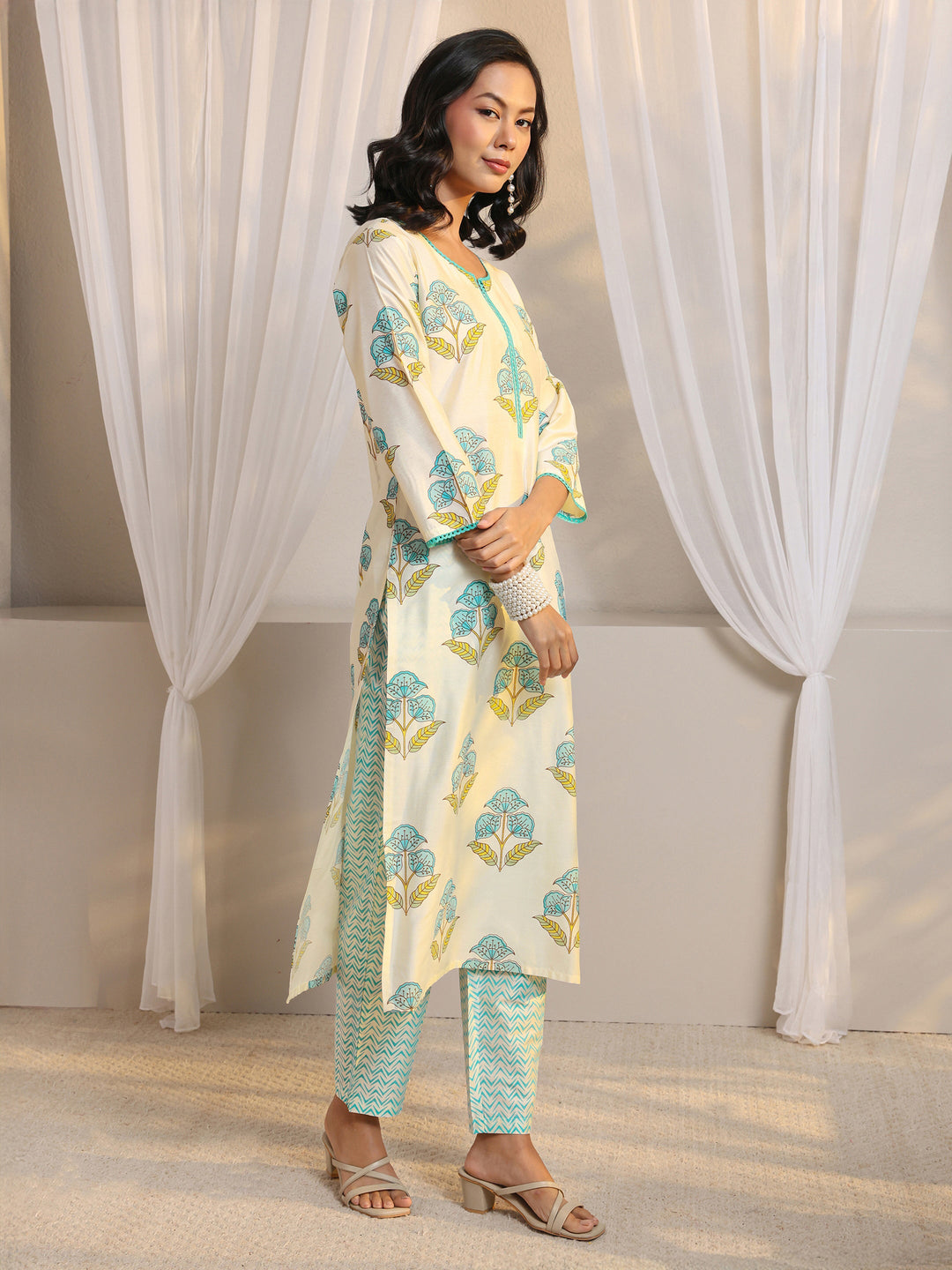 Off White Floral Printed Chanderi Silk Straight Suit Set With Dupatta