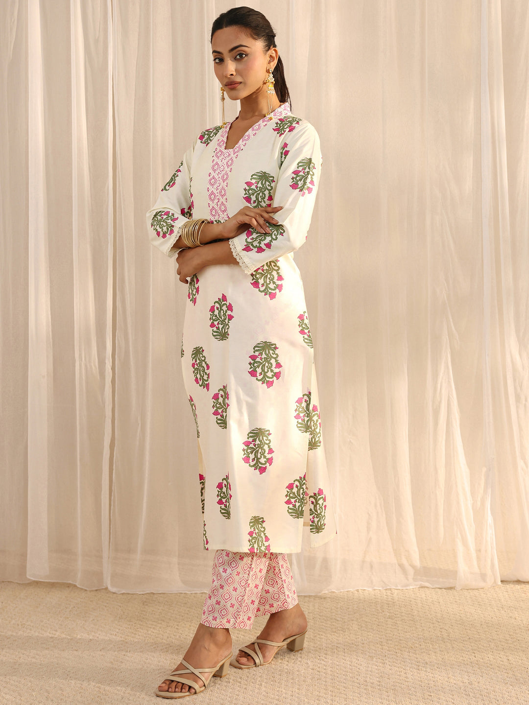 Off White Floral Printed Chanderi Silk Straight Suit Set With Dupatta