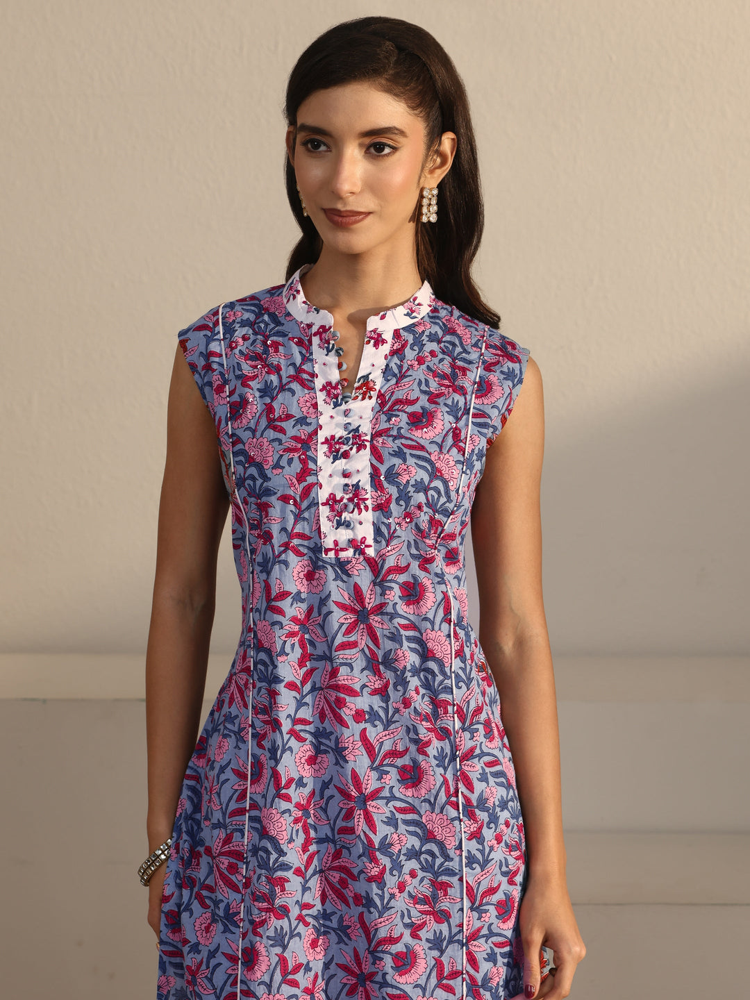 Libas Blue Floral Printed Sleeveless Cotton Straight Suit Set