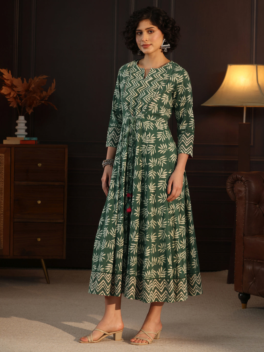 Libas Green Printed Cotton Straight Kurta with Long Shrug