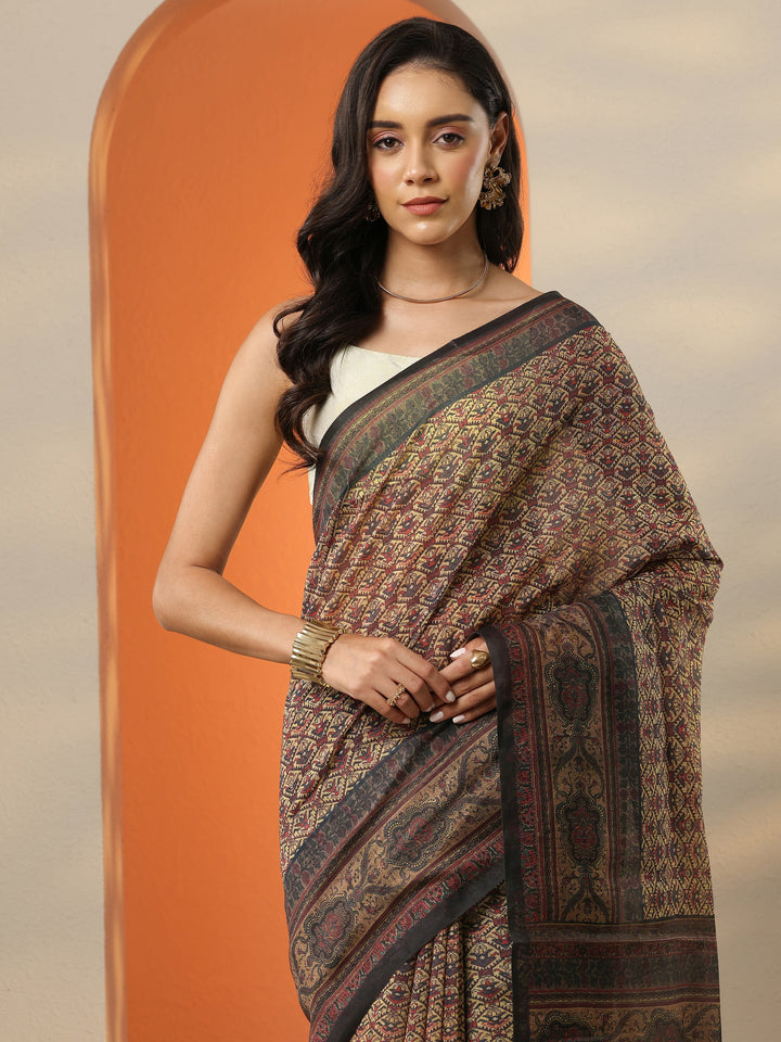 Black Printed Silk Blend Saree With Unstitched Blouse Piece