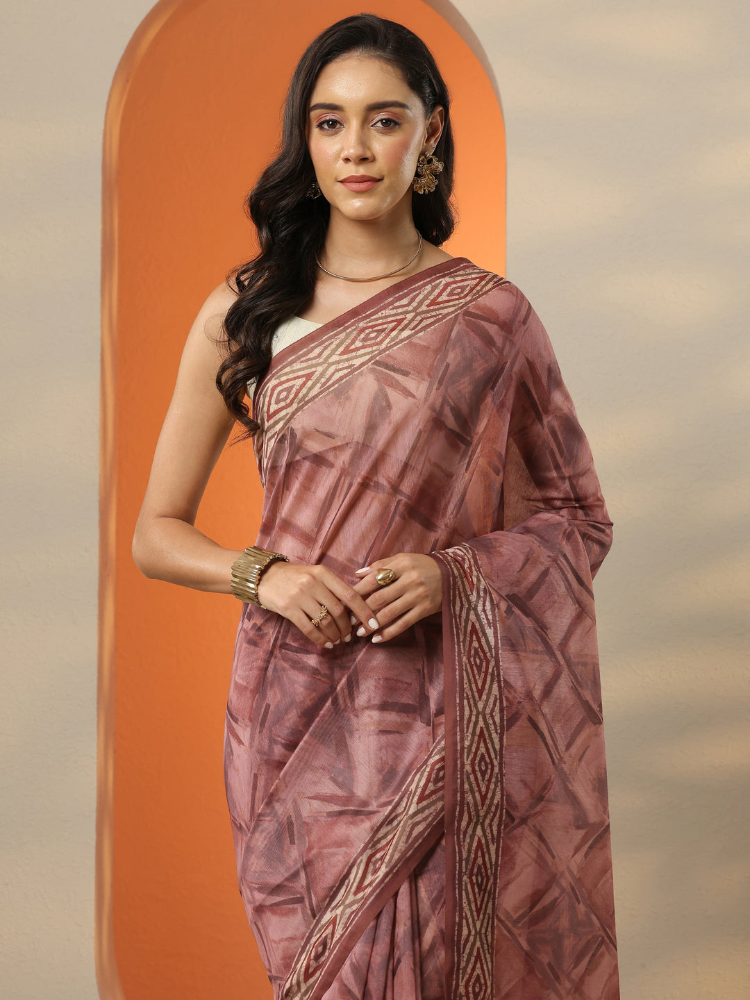 Pink Printed Silk Blend Saree With Unstitched Blouse Piece