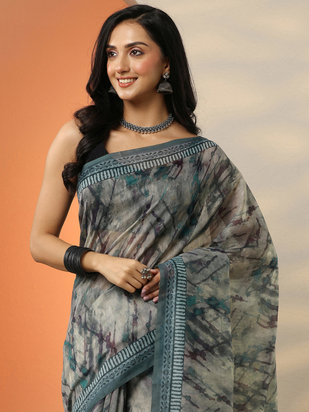 Blue Printed Silk Blend Saree With Unstitched Blouse Piece