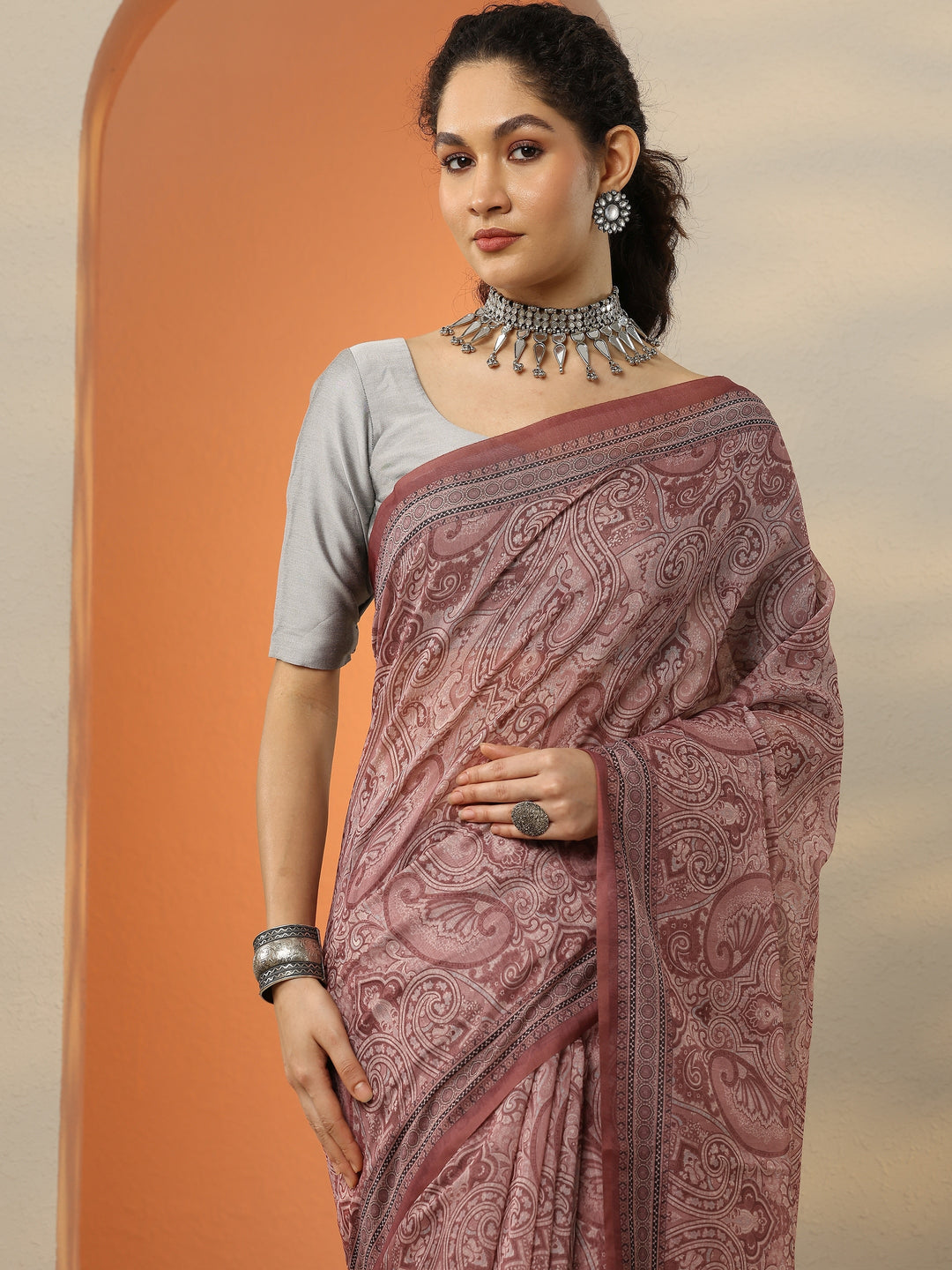 Pink Printed Silk Blend Saree With Unstitched Blouse Piece
