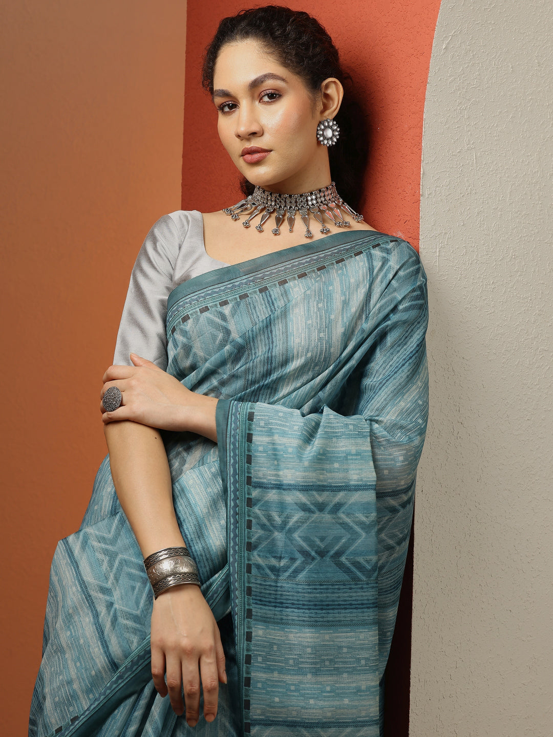 Green Printed Silk Blend Saree With Unstitched Blouse Piece