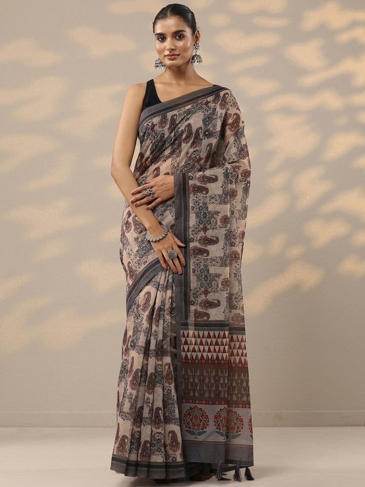 Black Printed Silk Blend Saree With Unstitched Blouse Piece